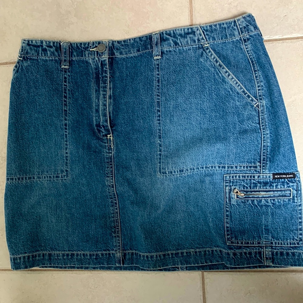 DENIM SKIRT